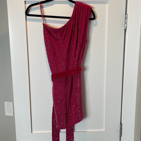 Retrofete Ella dress sequin XS in Hot Pink - Picture 8 of 10